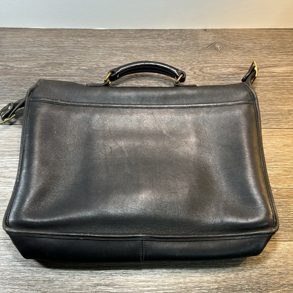 Vintage Coach messenger bag - Picture 2 of 11